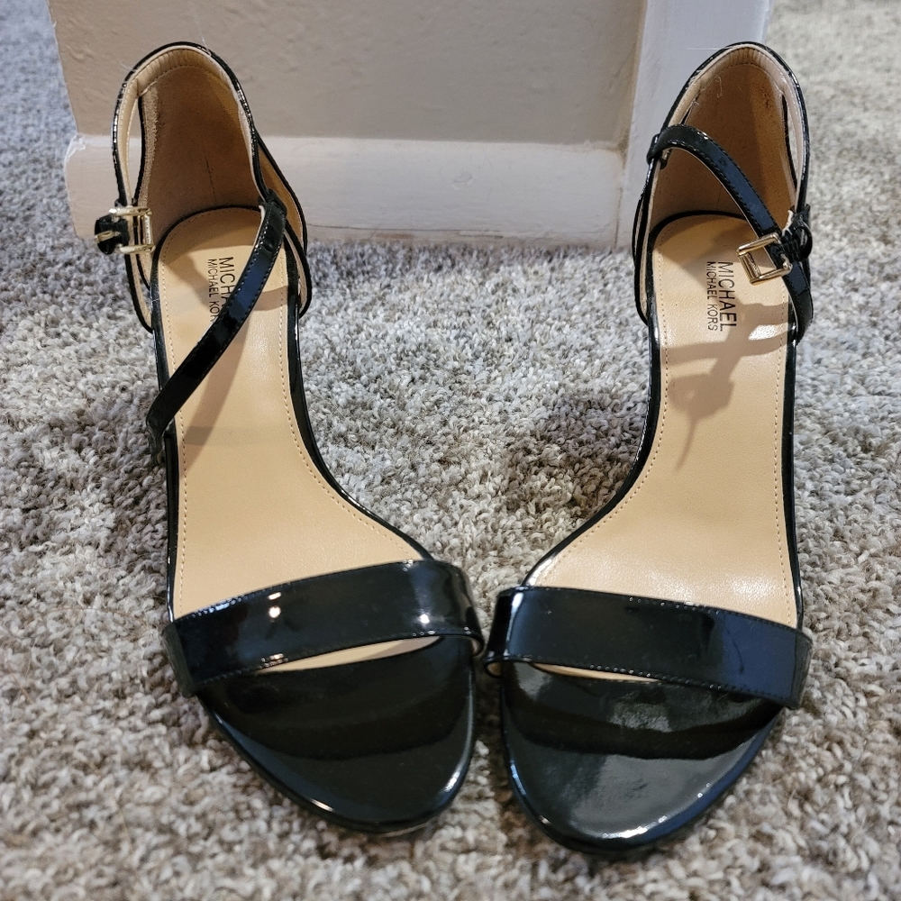 Michael Kors black heels